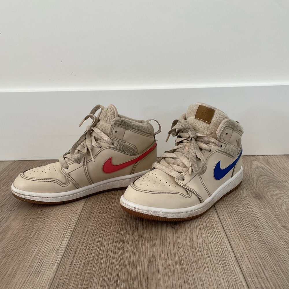 Nike Air Jordan 1 Mid Utility GS Multi Fleece Pearl White